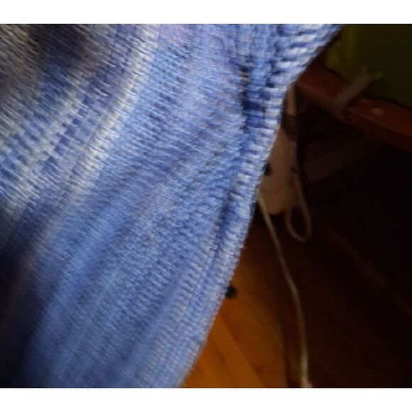 Sweet Romeo Blue Gradient Women's Sweater Medium (With Flaws) - Picture 6 of 15
